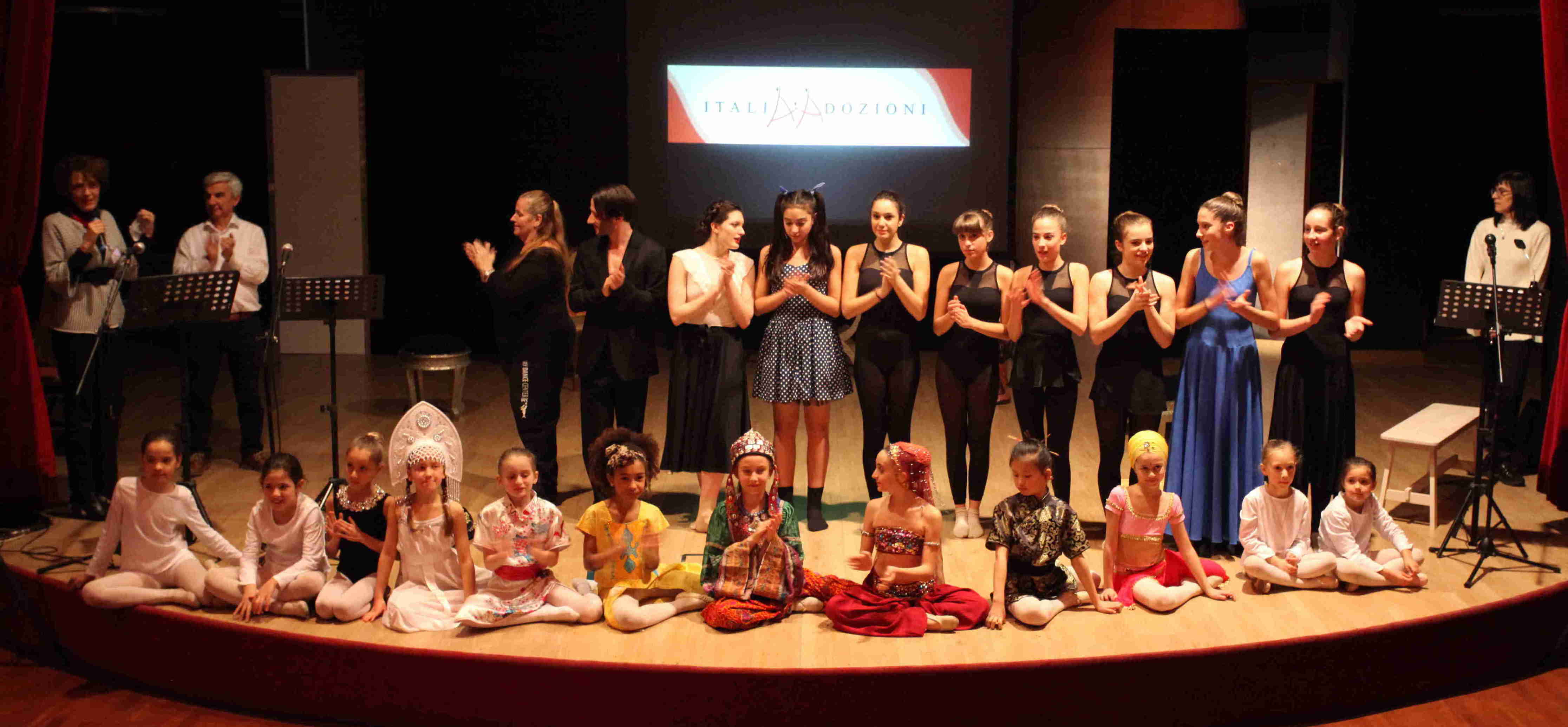 Grande successo per la serata di presentazione di Italiaadozioni