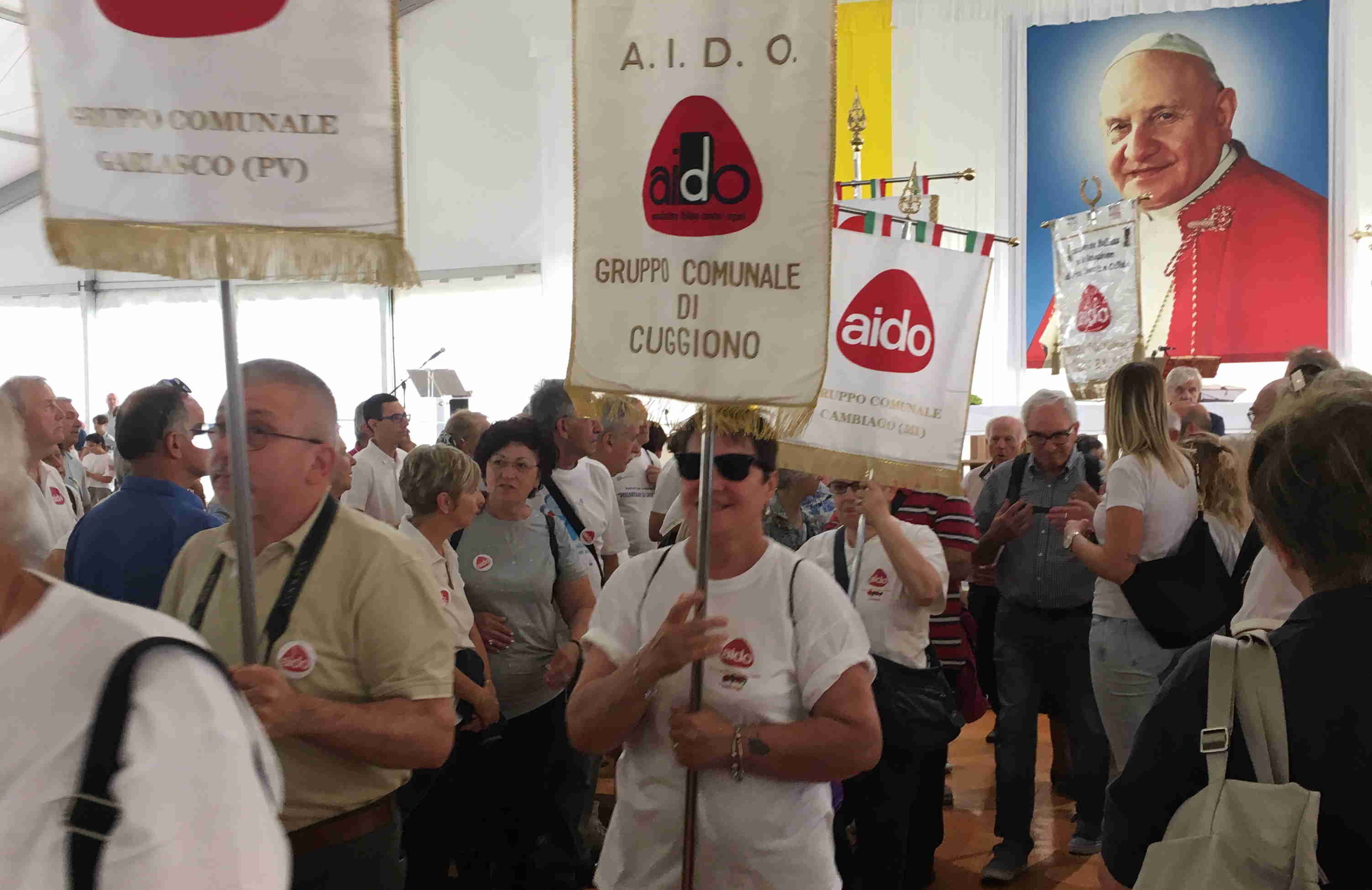 Momenti toccanti durante il pellegrinaggio AIDO a Sotto Il Monte