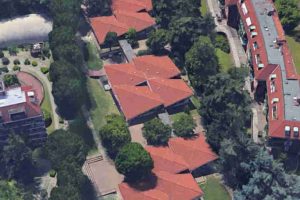 Scuola media Milano 2: al via i lavori di riqualificazione del tetto