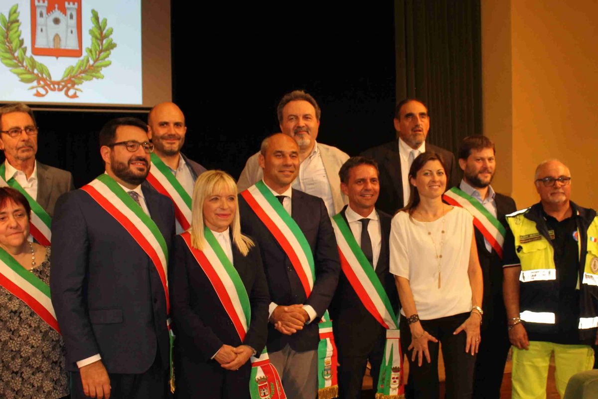 Inaugurata la nuova scuola primaria di San Severino Marche, a cui hanno contribuito Cogeser Energia e 20 Comuni della Martesana