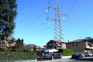 C’è l’ok all’interramento dell’elettrodotto di Redecesio