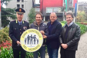 Installato il primo cartello CONTROLLO DEL VICINATO