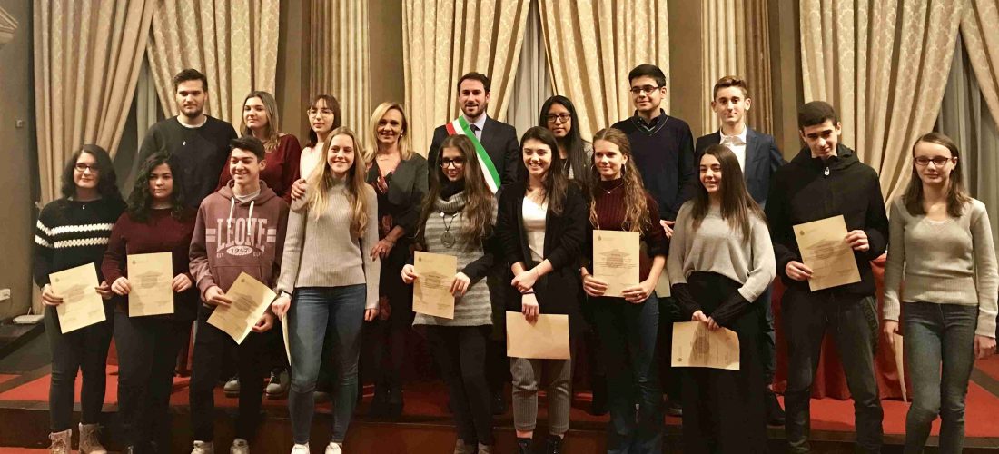 27 assegni di studio agli studenti meritevoli