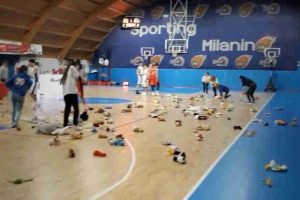 Grande sorpresa per i piccoli degenti di Pediatria del Bassini grazie al TEDDY BEAR TOSS