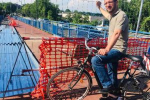 Passerella ciclopedonale di via Morandi: iniziati i lavori di riqualificazione delle rampe