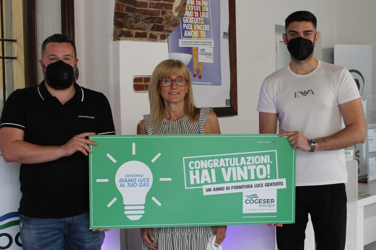 “Diamo luce al tuo gas”: a Silvia, Franca e Roberto tre anni di luce gratuita