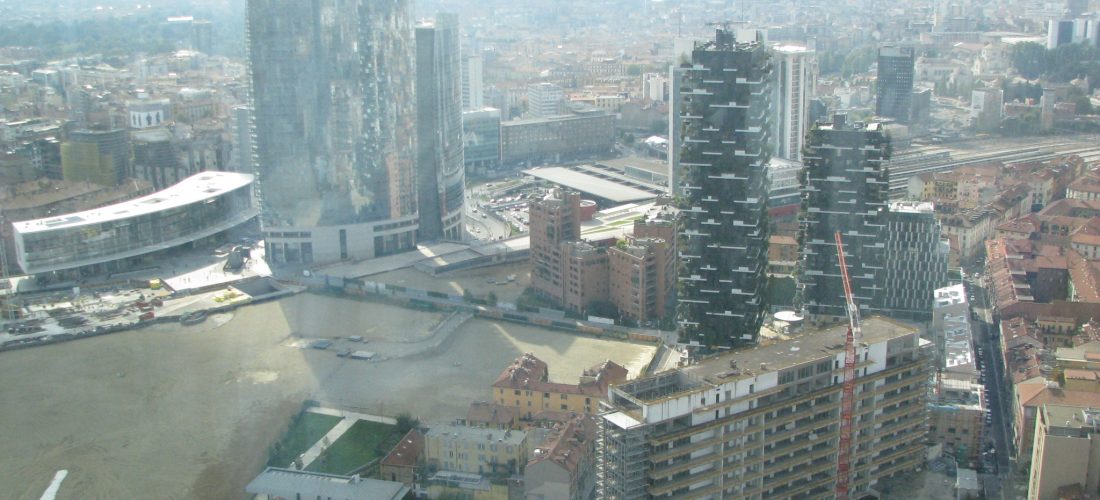 La crescita del PIL lombardo si riduce al +2,6% per il 2022, ma  ritorna entro l’anno ai livelli pre Covid
