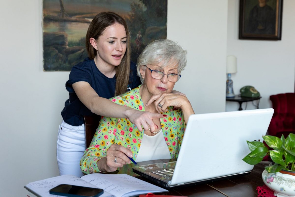 Nasce Santagostino Insieme, il nuovo servizio per anziani soli e fragili con “nipoti” on demand