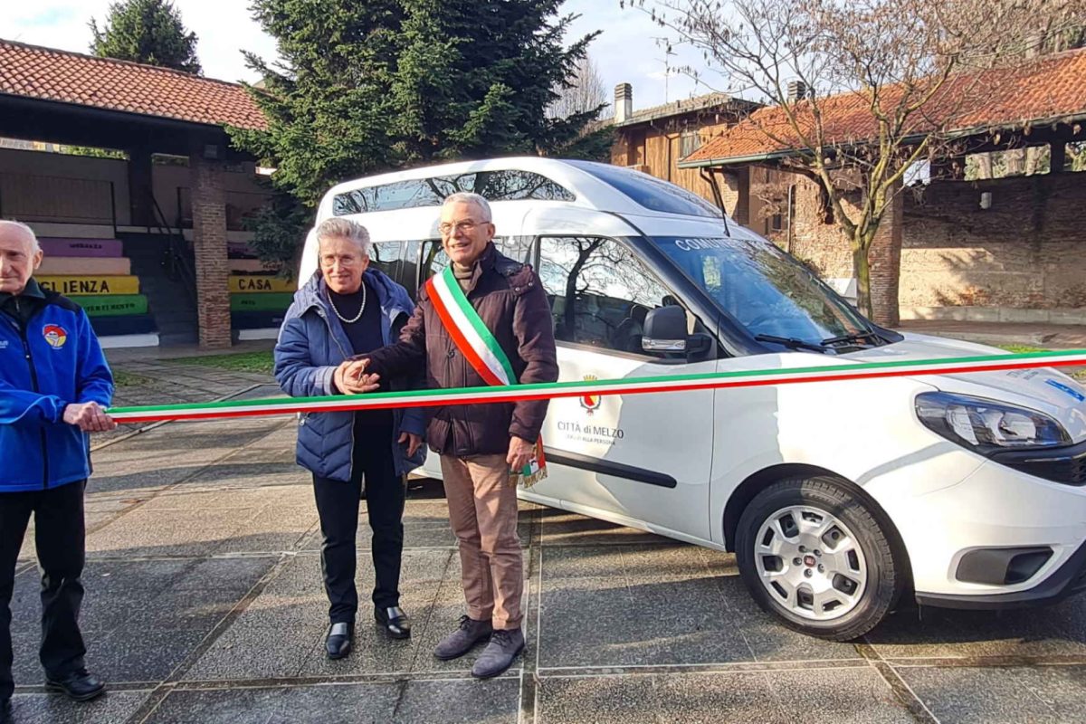 Un nuovo mezzo per il trasporto delle persone con disabilita a servizio dei Melzesi