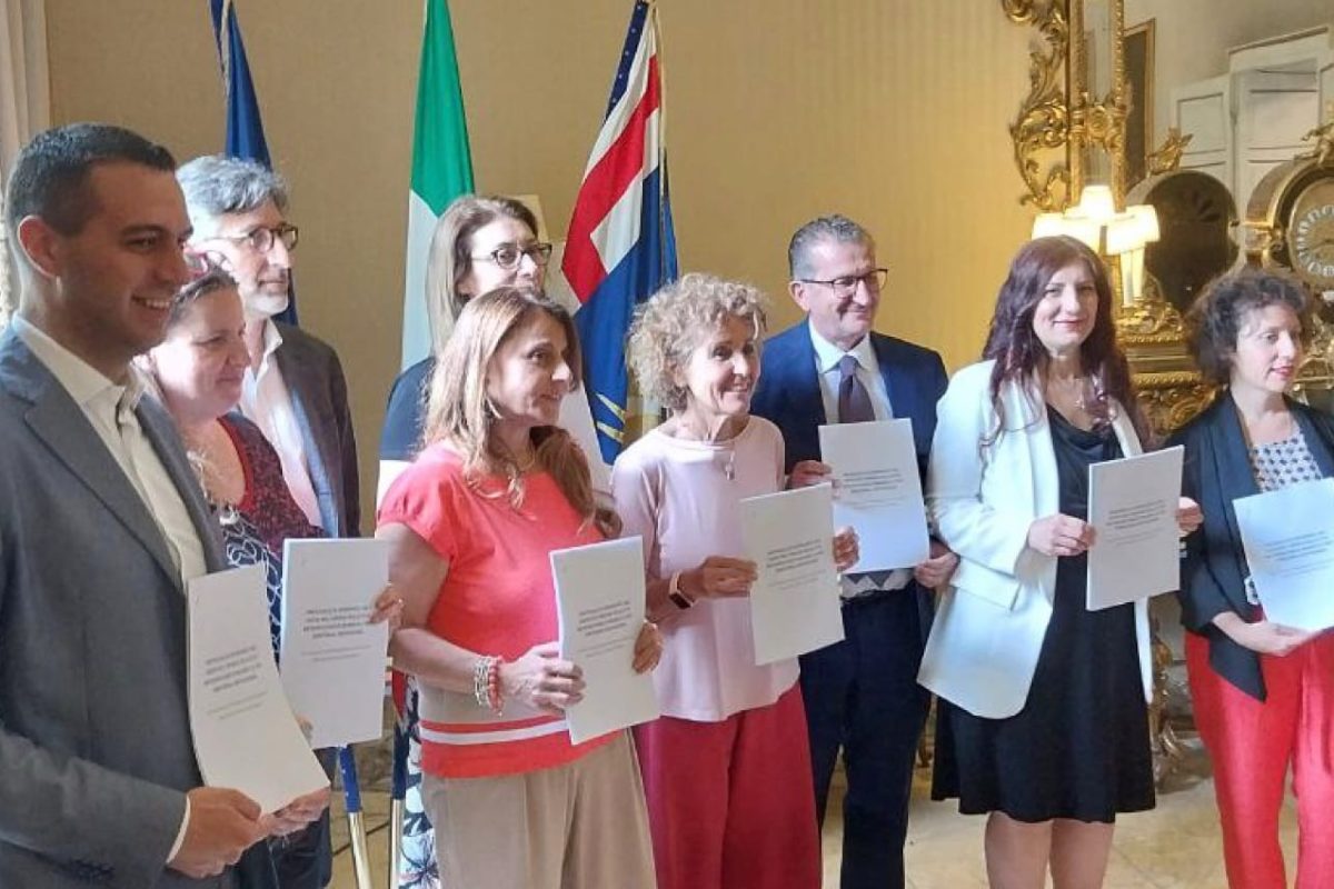 Un nuovo protocollo operativo per accompagnare le donne vittime di violenza verso l’indipendenza socio-economica