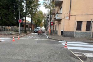 Grazie al progetto di manutenzione straordinaria, nuovi marciapiedi e via le barriere architettoniche