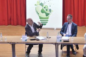 Verso le Comunità Energetiche Rinnovabili: un percorso alla portata di Comuni, Pmi e cittadini