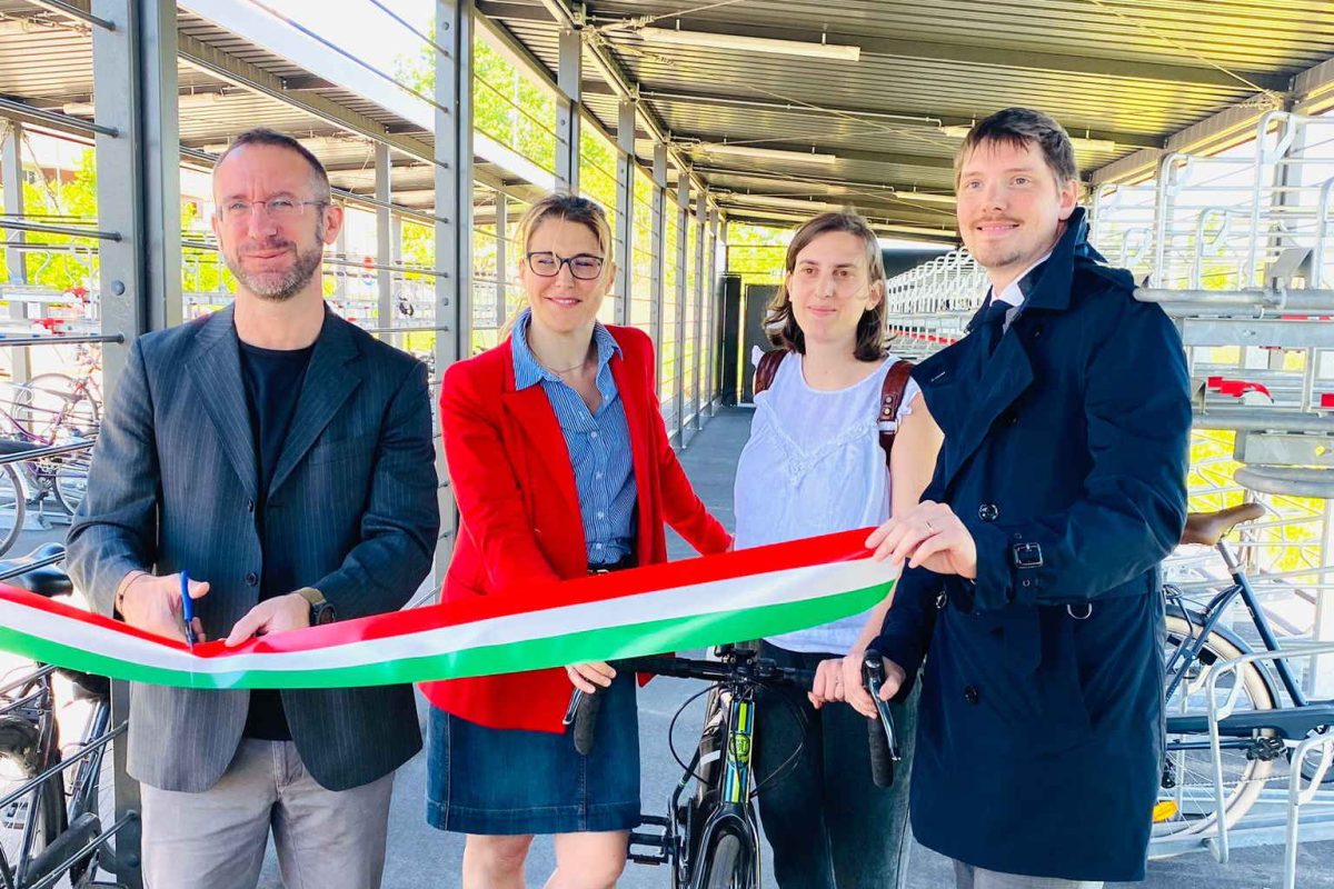 Riaperto il parcheggio per le biciclette a servizio della stazione ferroviaria