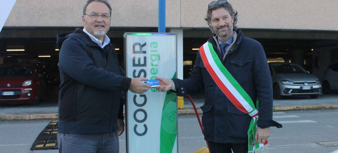 Inaugurata la nuova stazione di ricarica COGESER Energia presso il centro commerciale Acquario
