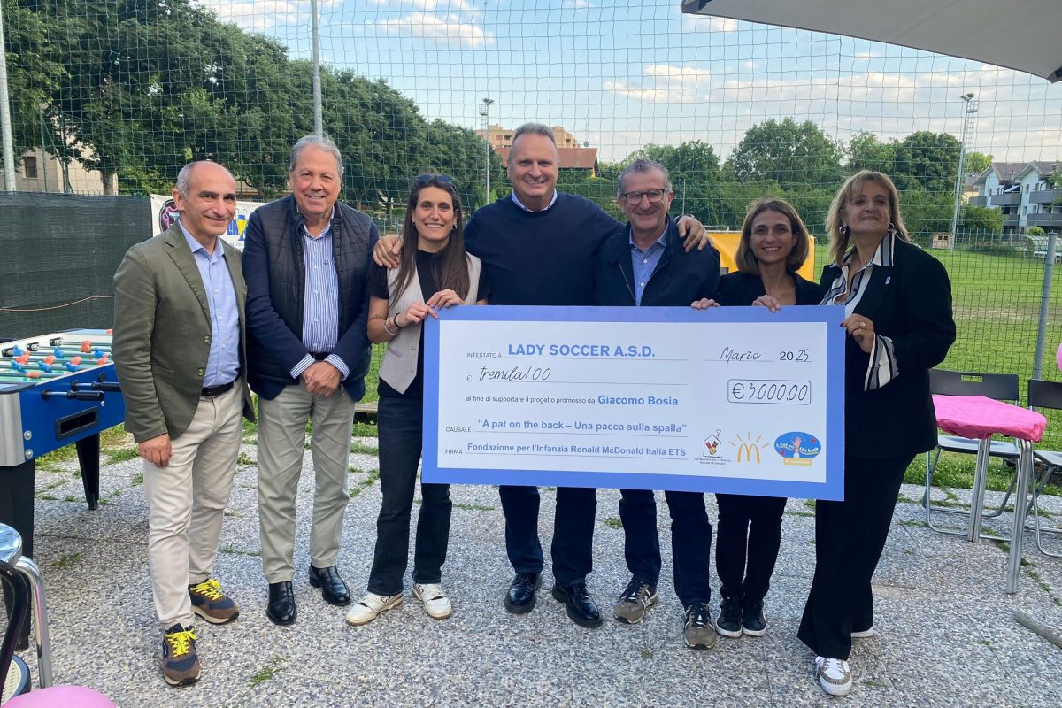 Fondazione per l’Infanzia Ronald McDonald supporta LadySoccer ASD di Cinisello Balsamo con l’iniziativa “Una pacca sulla spalla”