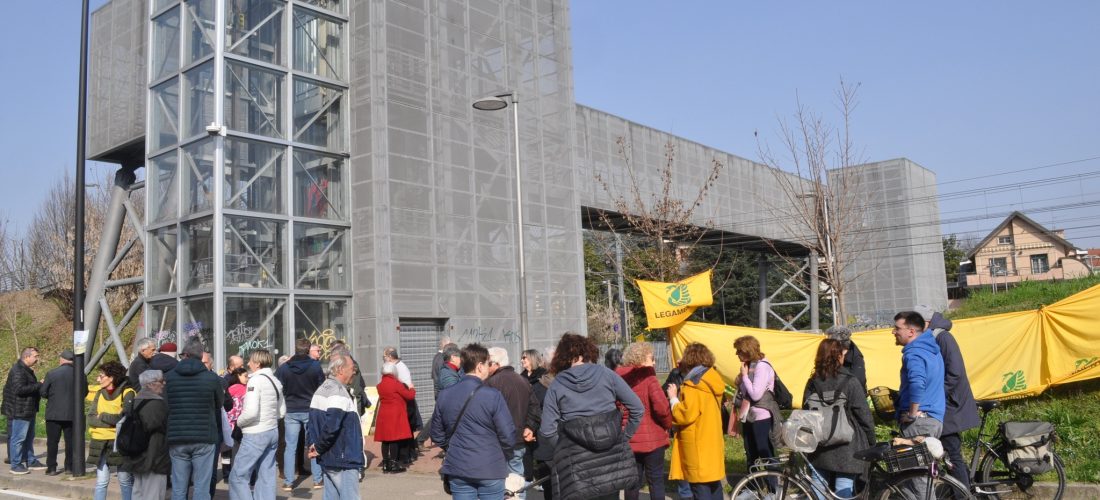 La passerella ferroviaria che fa litigare Cusano e Cormano