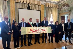 Cinisello Balsamo apre un ponte di cooperazione con la Cina: firmato un accordo con Dezhou